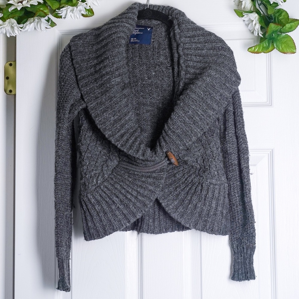 American Eagle Gray Wool Blend Sweater Wrap Front
